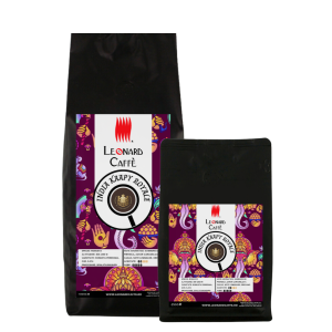 În centrul culturii cafelei din Asia, cafeaua din India ilustrează măiestria diversității aromelor, evidențiind atât caracterul bogat și terestru, cât și notele proaspete și ierboase.