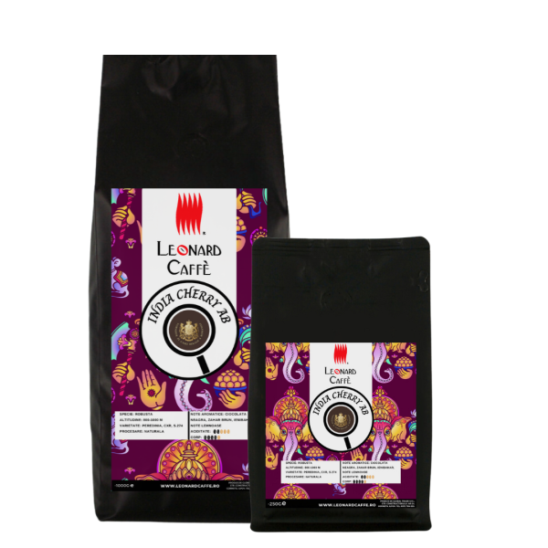 Din inima culturii cafelei din Asia, cafeaua indiană exemplifică diversitatea de arome, evidențiind atât bogăția terestră, cât și aromele proaspete și ierboase.